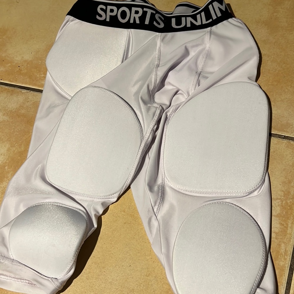 White sports pants for men,sports unlimited brand.Z:L.